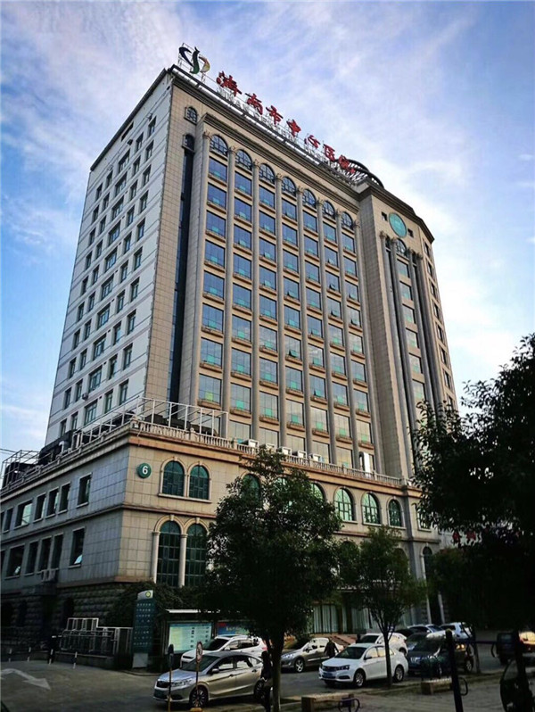 山东省济南市中心医院.jpg